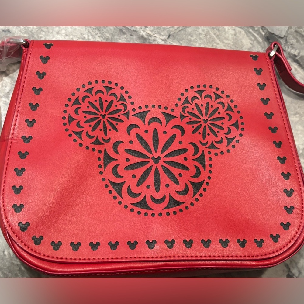Veda Bradley Mickey Mouse shoulder bag